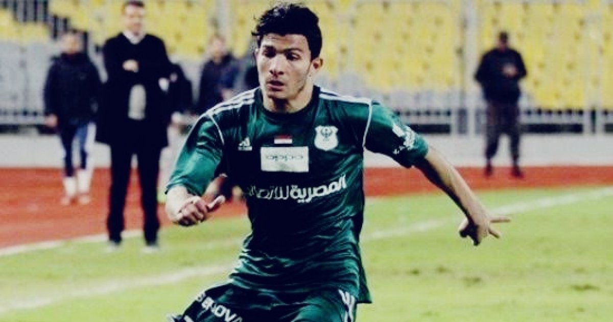 إسلام عيسى يخرج من العناية المركزة بإثيوبيا رافضاً للطعام