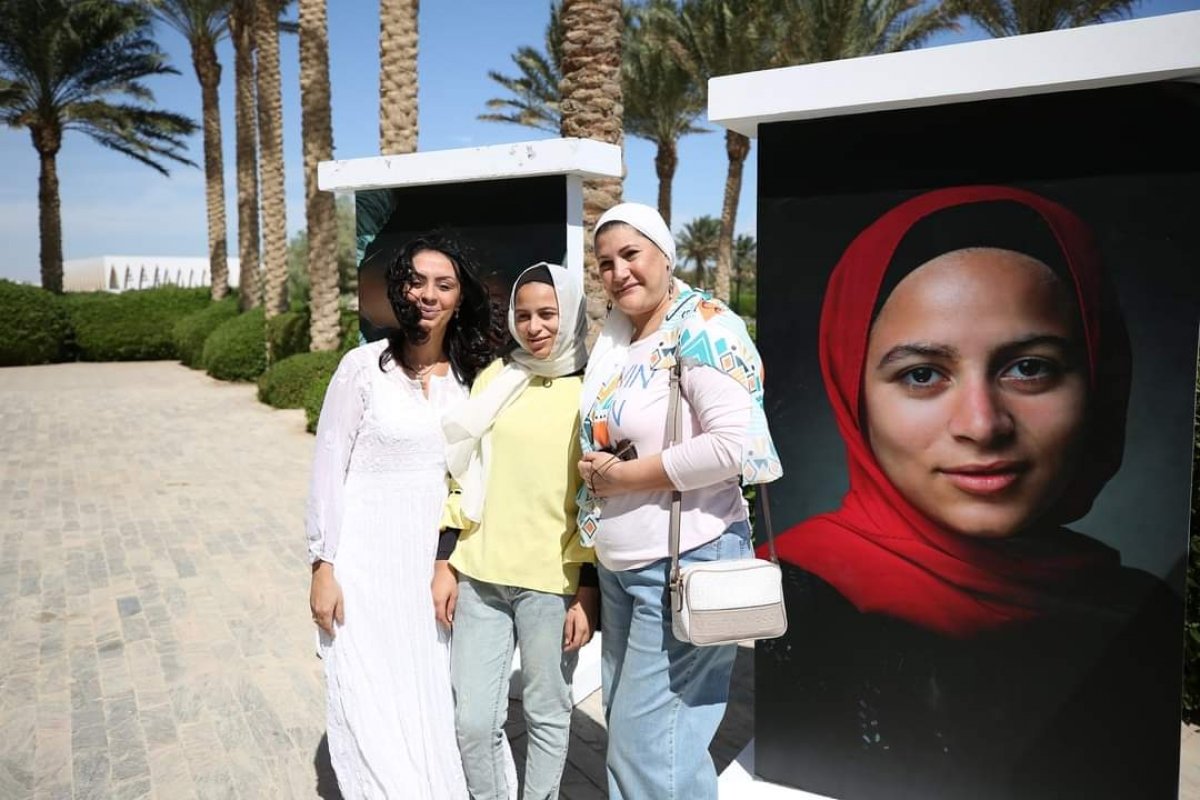 الفنانة منى زكي ونخبة من كبار المسئولين يشهدون مع يونيسف