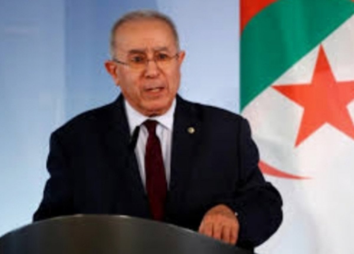 دعم الجزائر لجهود تحقيق أمن و استقرار ليبيا 