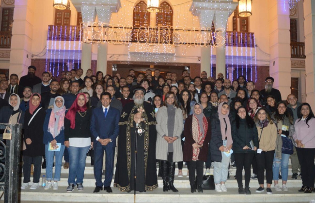 لقاء وفد من شباب المصريين بالخارج مع البابا تواضروس