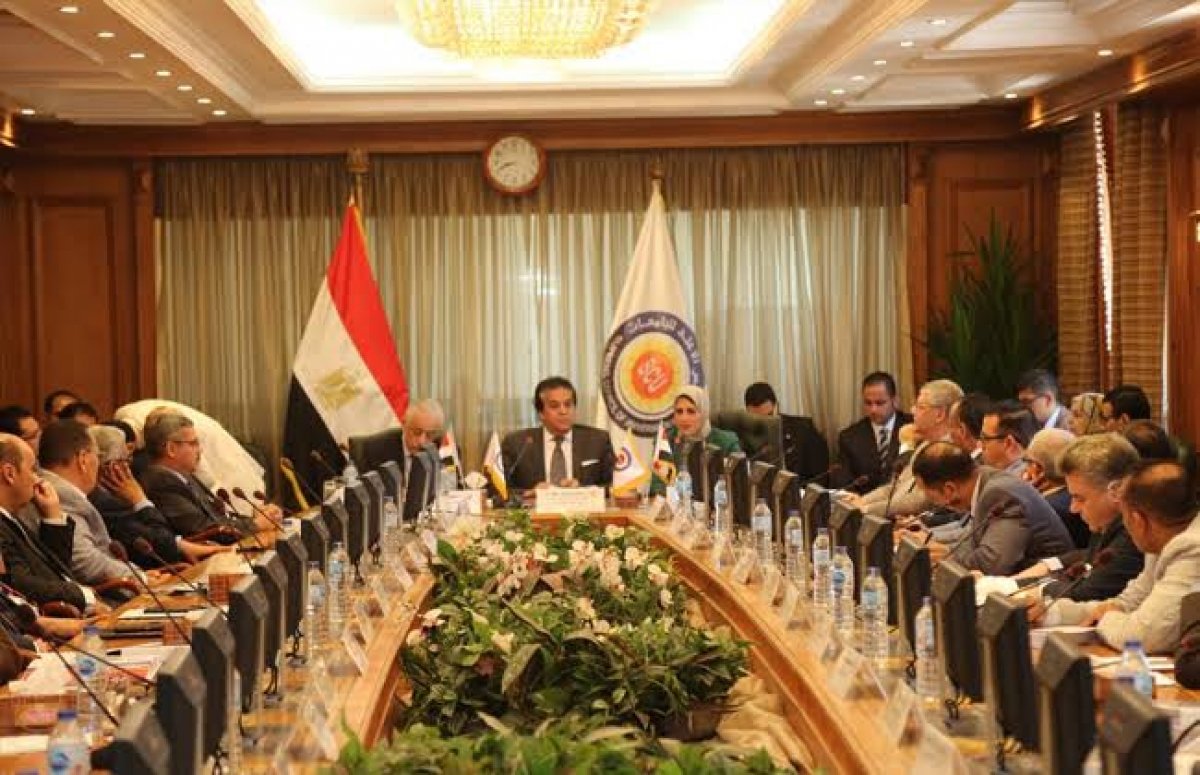 المجلس الأعلى للجامعات يتطرق إلى عدد من الملفات المهمة