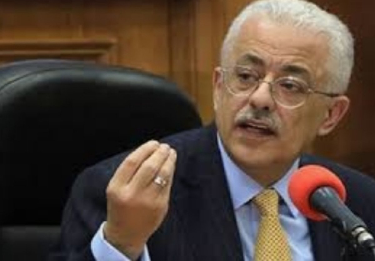 طارق شوقي " على الطلاب المذاكرة والاستعداد للإمتحانات فقط".