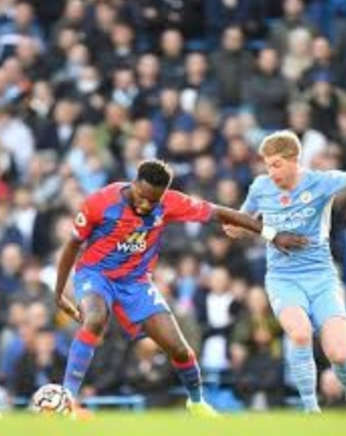 كريستال بالاس يهزم مانشيستر سيتي بثنائية نظيفة 