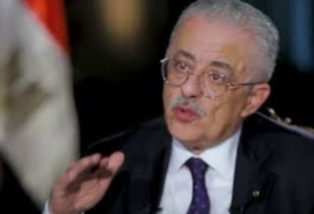 طارق شوقي يطالب بمتابعة برامج العلوم و الرياضيات على قناة مدرستنا