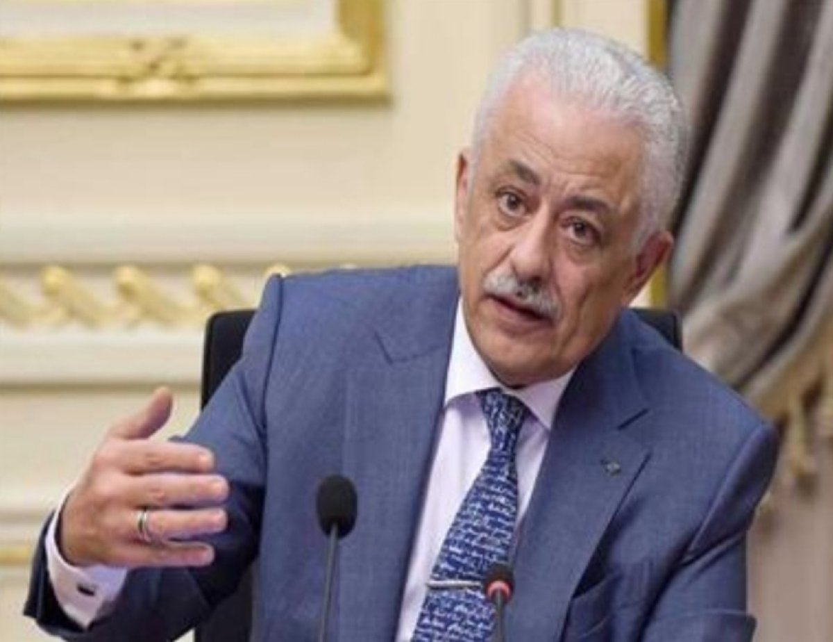 دكتور طارق شوقي يعفي العديد من الطلاب من المصروفات الدراسية 