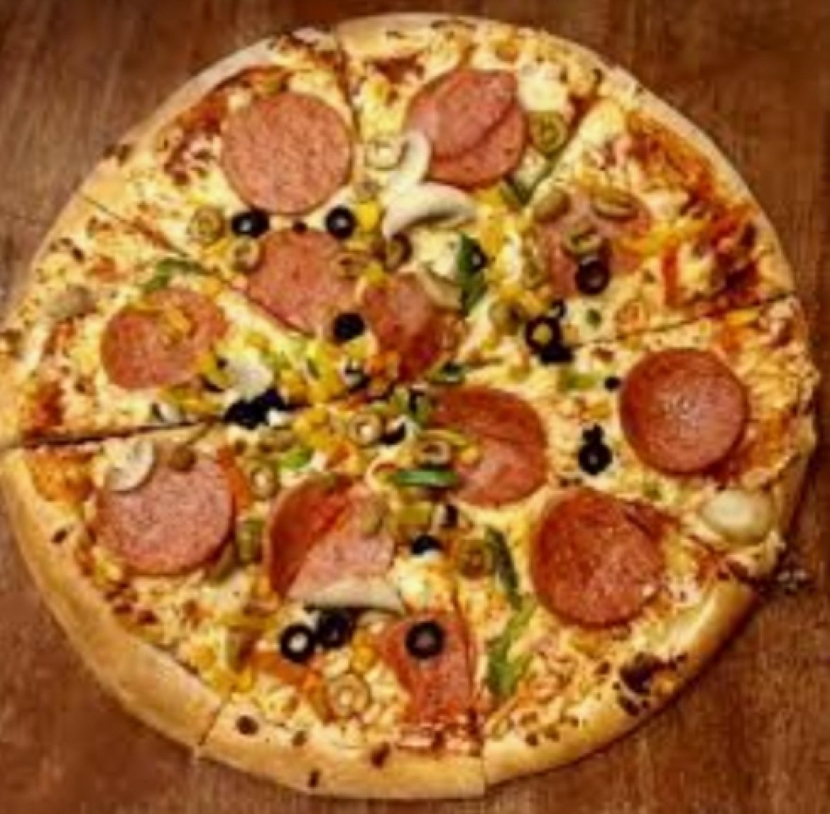 طريقة عمل بيتزا الخضار بالروست بيف