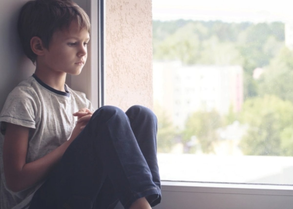 التهديدات المحيطة بنا تشكل بيئة خصبة للتنشئة القائمة على الخوف