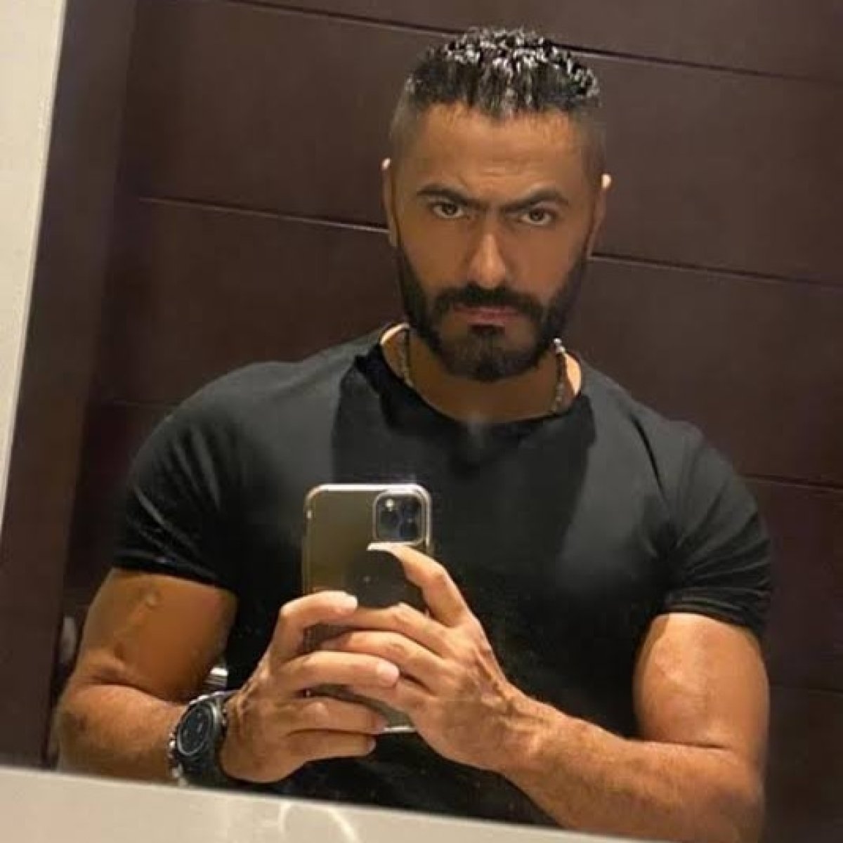 تامر حسني يحضر لفيلمين من تأليفه 