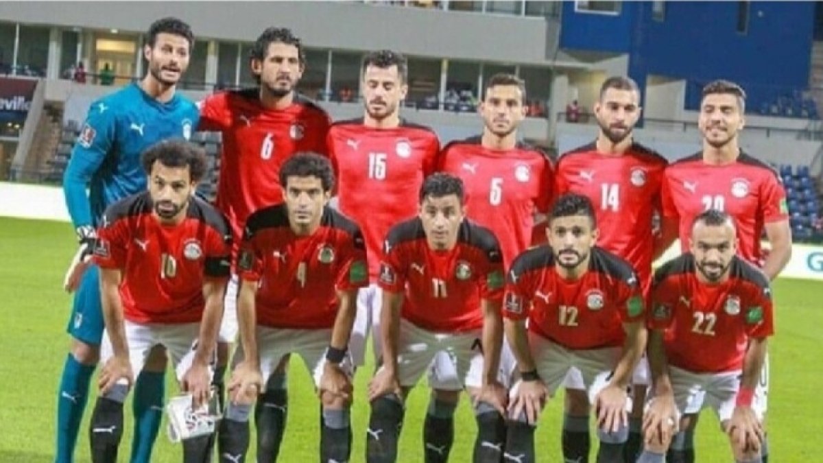 منتخب مصر يتوجه إلى أنجولا 10 نوفمبر 