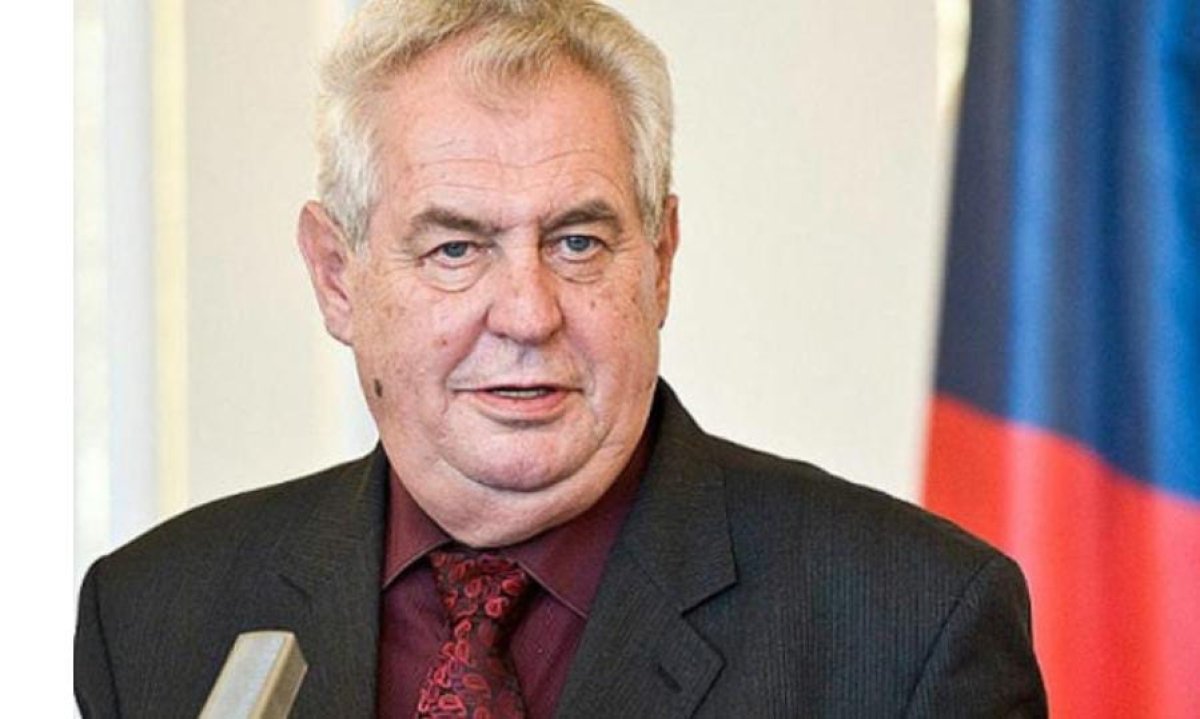 إستقالة رئيس وزراء التشيك