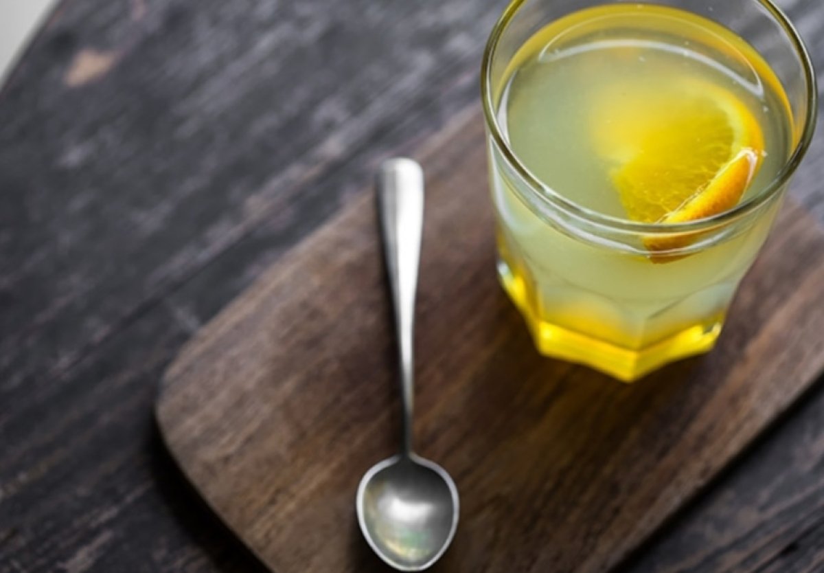 وصفات تساعدك على القضاء على رائحة الثوم و البصل من الفم