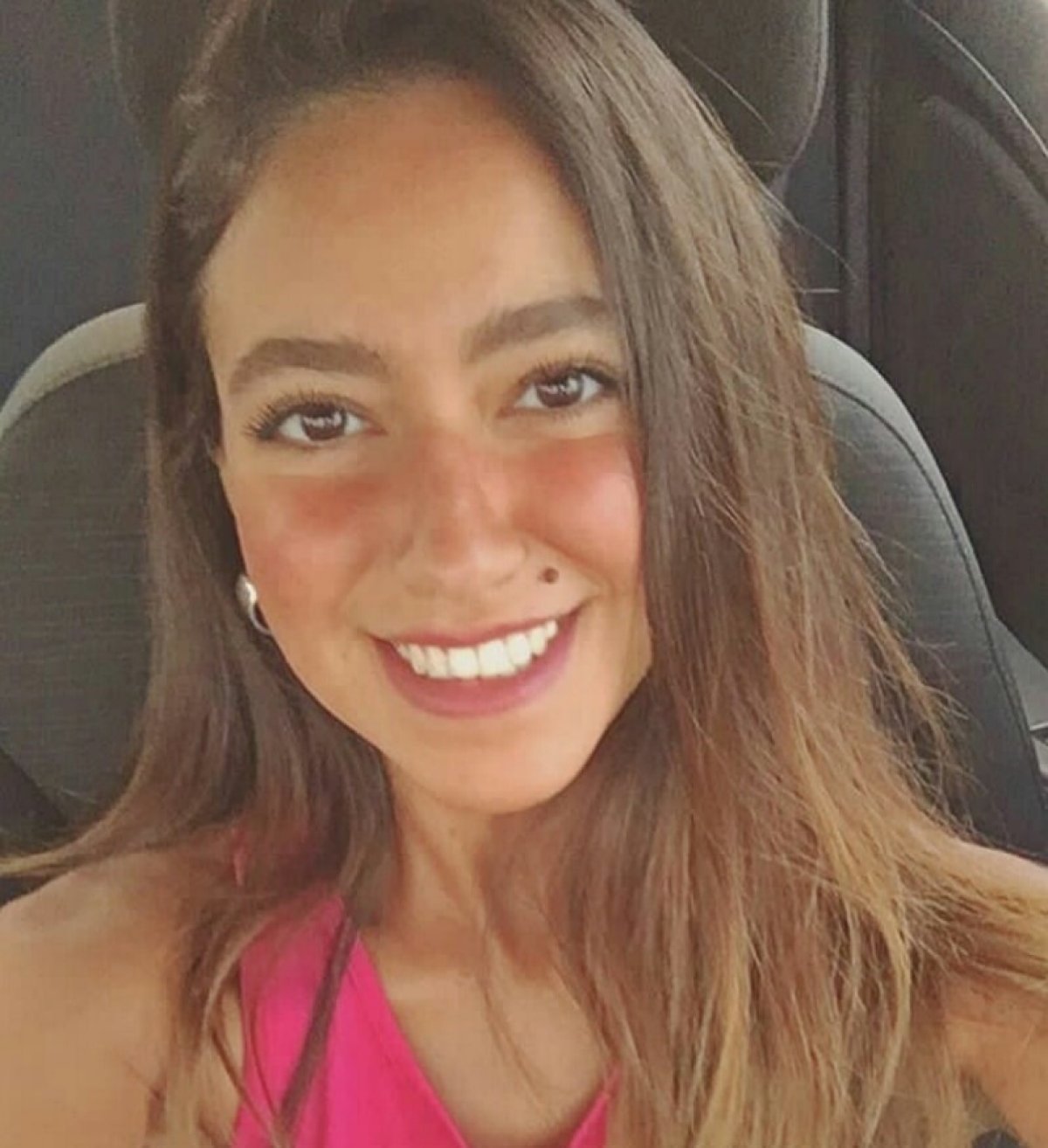 فنانة شهيرة تتعرض للتحرش والتهديد من عامل دليفري.. اعرف التفاصيل