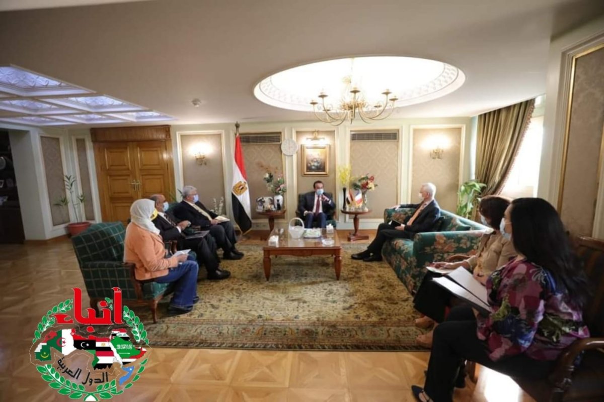 وزير التعليم العالي يستقبل السفير الفرنسي بالقاهرة لبحث آفاق التعاون العلمي بين مصر وفرنسا