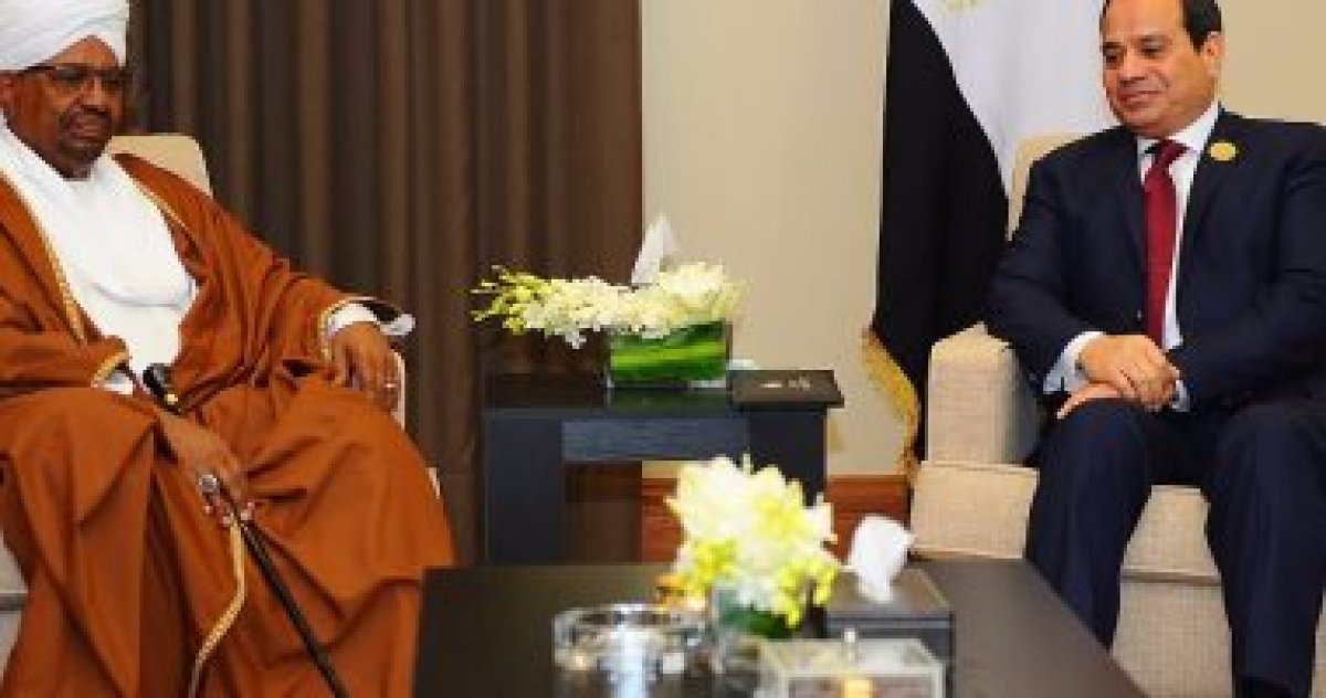 الرئيس عبد الفتاح السيسي يستقبل اليوم شقيقه الرئيس عمر البشير رئيس جمهورية السودان