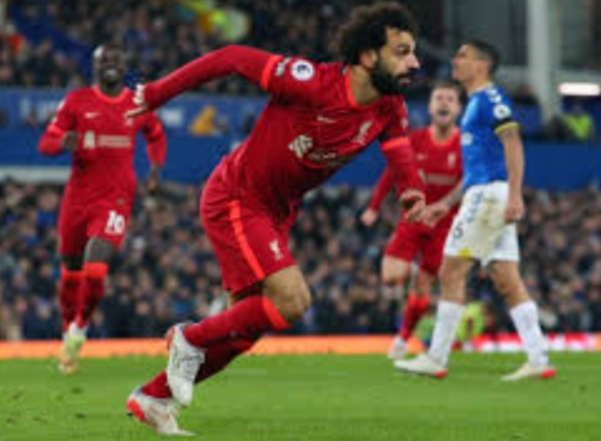 الفرعون المصري يتالق و يساهم في فوز فريقه