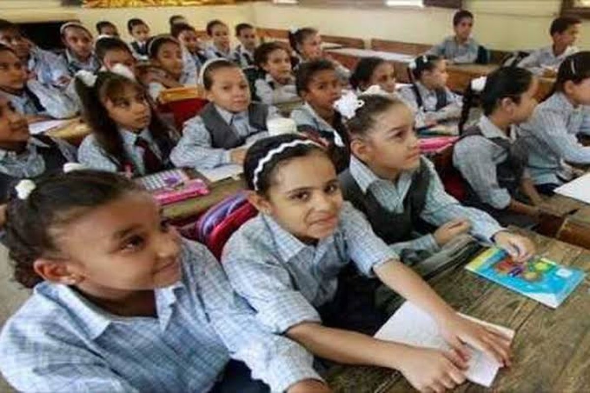 التعليم تجد حلًا لأزمة المهام الأدائية الخاصة بمنهج الصف الرابع الابتدائى