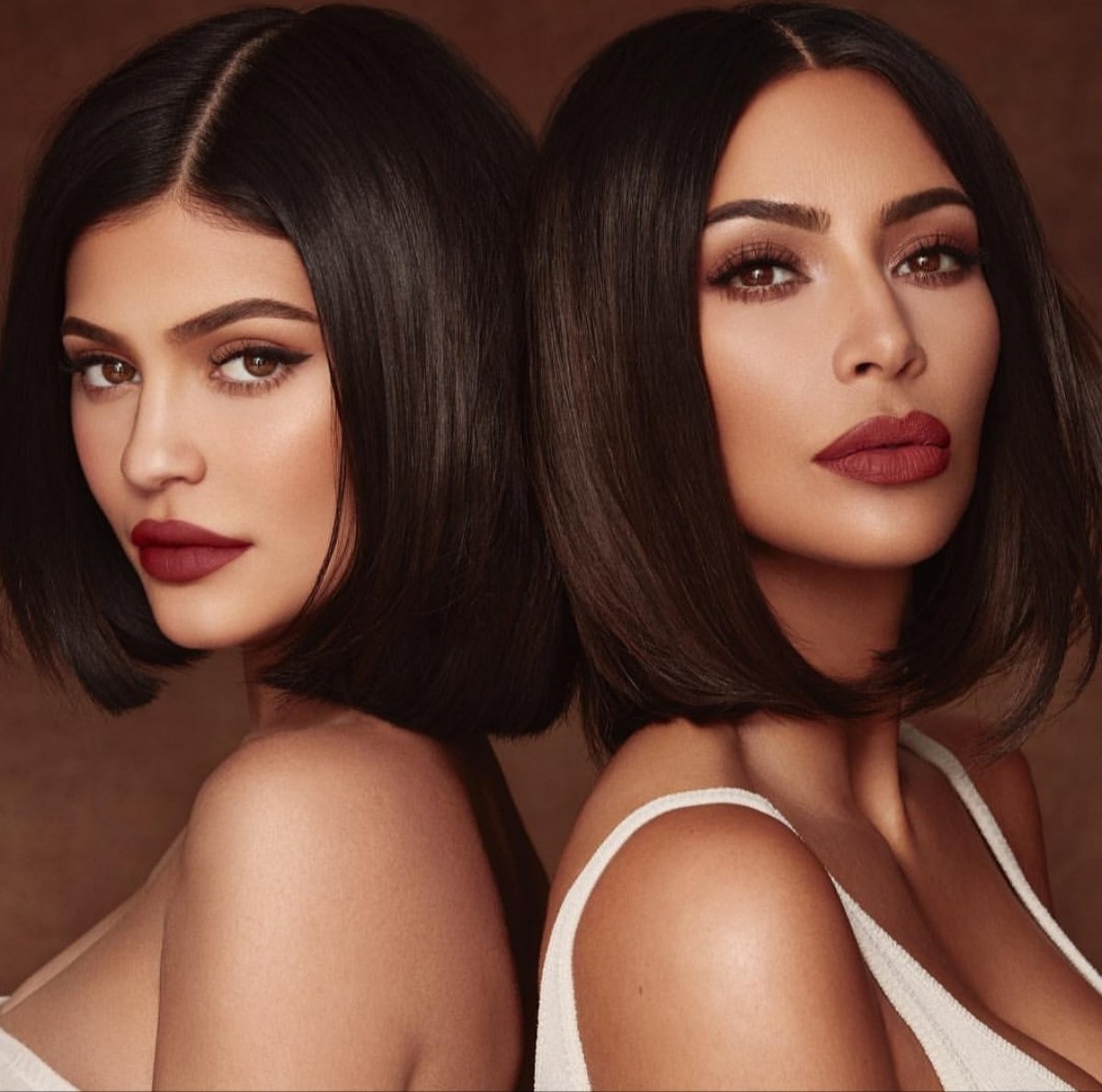 صباع روج يجمع بين كايلى جينر وكيم كاردشيان.. اعرفى التفاصيل 