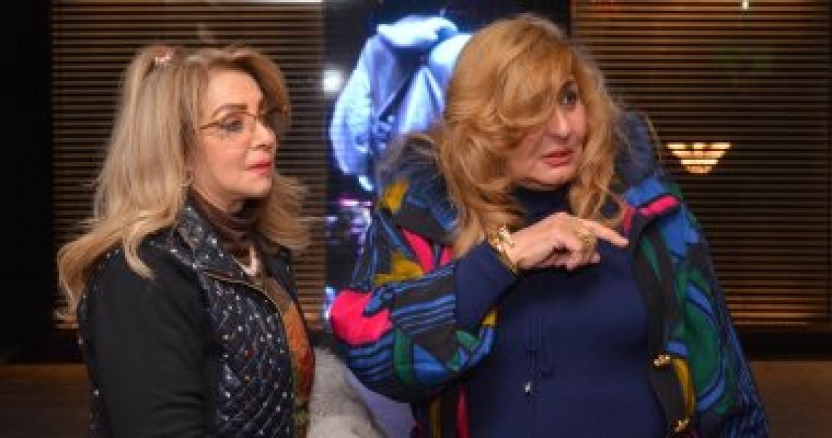    بصحبة سهير رمزى تظهر الفنانة شهيرة بدون حجاب