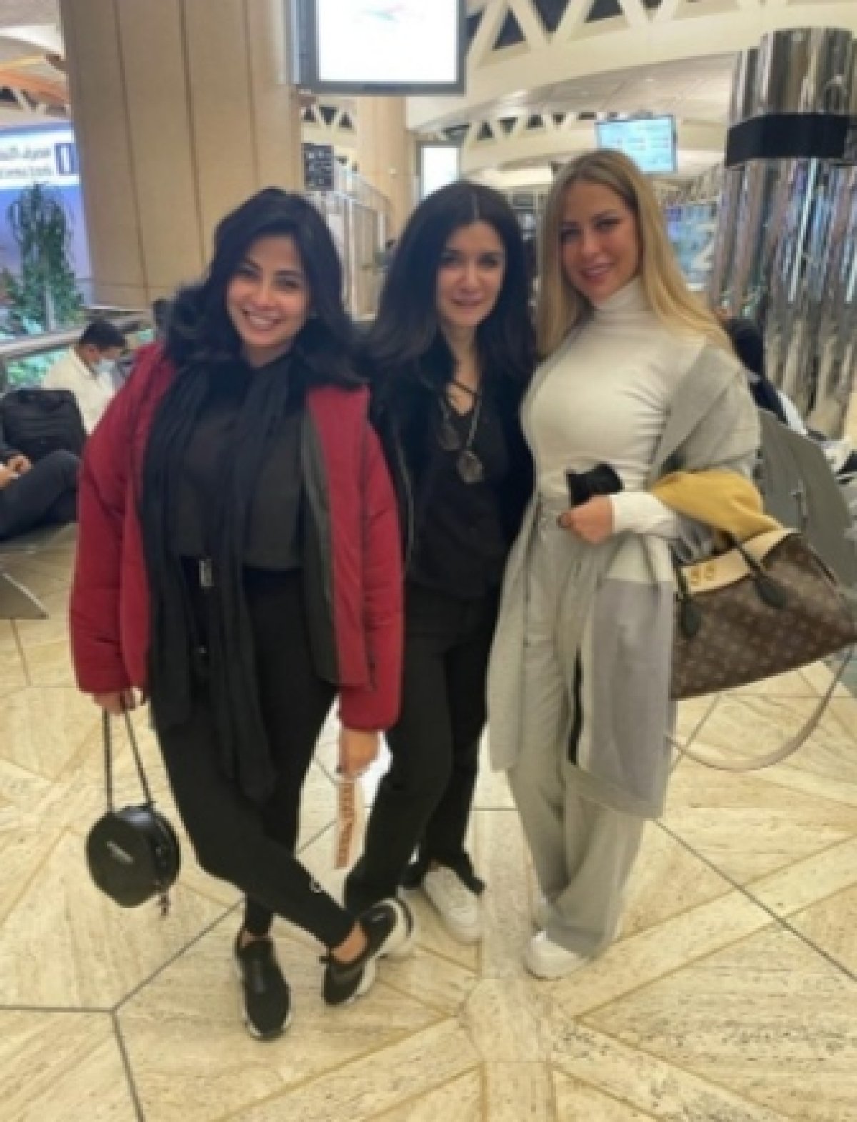 " جروب الماميز" أحدث أعمال الفنانة روبي السنيمائية