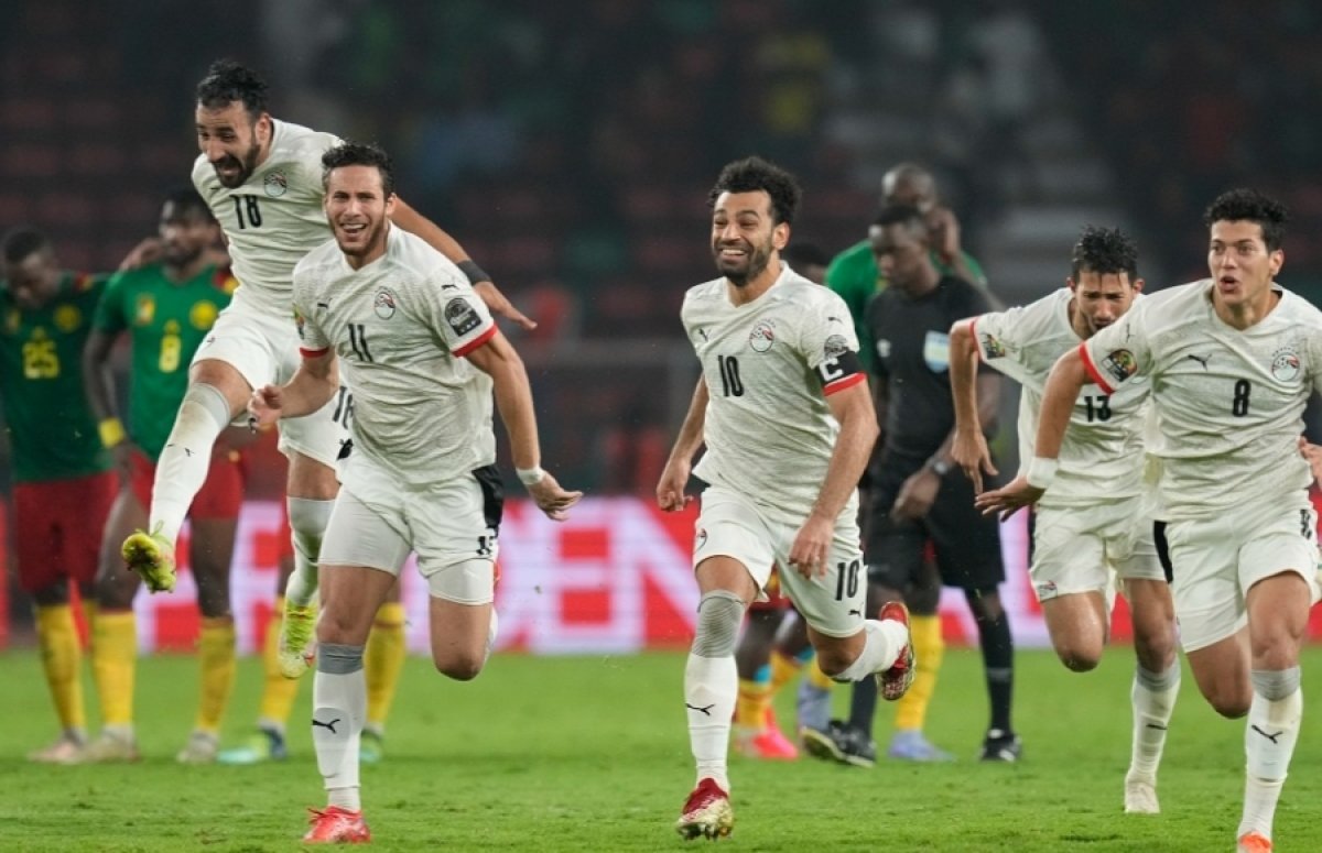 الفرعون المصري محمد صلاح ضد ماني في نهائي أمم أفريقيا 