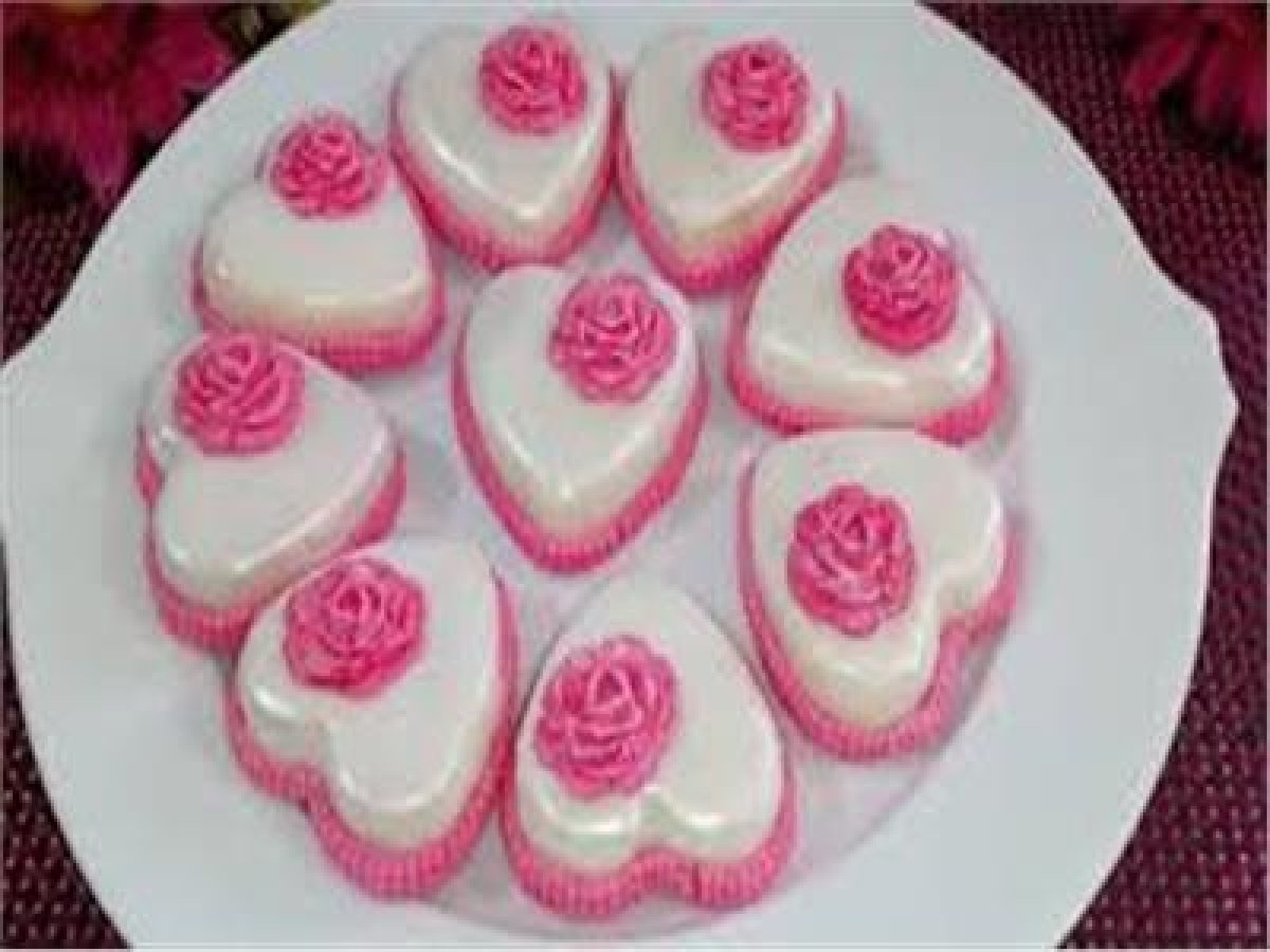 بمناسبة عيد الحب، لك طريقة تحضير "حلى الكعيكعات" على الطريقة المغربية