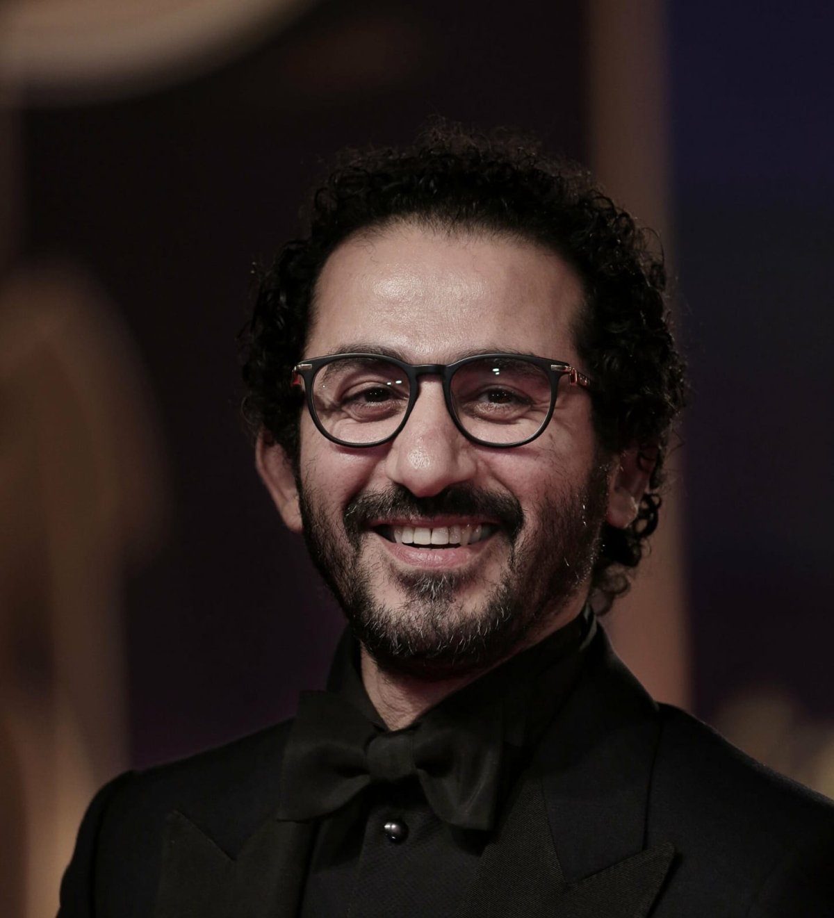 أحمد حلمي يستكمل تصوير فيلمه الجديد "العيل"