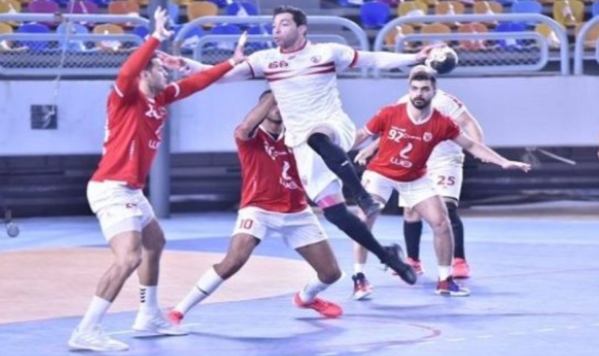 التعادل يحسم نتيجة قمة دوري كرة اليد بين قطبي الكرة المصرية 