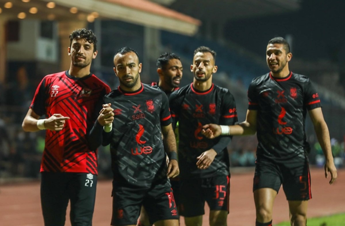 المارد الأحمر يستعيد صدارة الدوري برباعية مثيرة في شباك فاركو