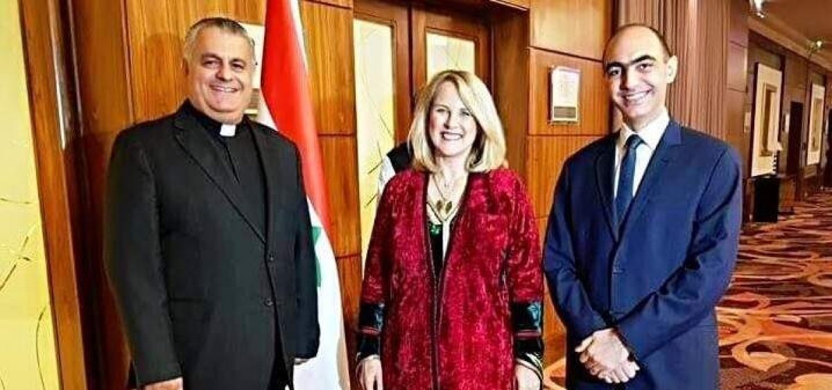       +     -  سفيرة لبنان بالاردن: انفتاحنا تجاه التنوع جعل من لبنان والأردن نموذجين في المسامحة 