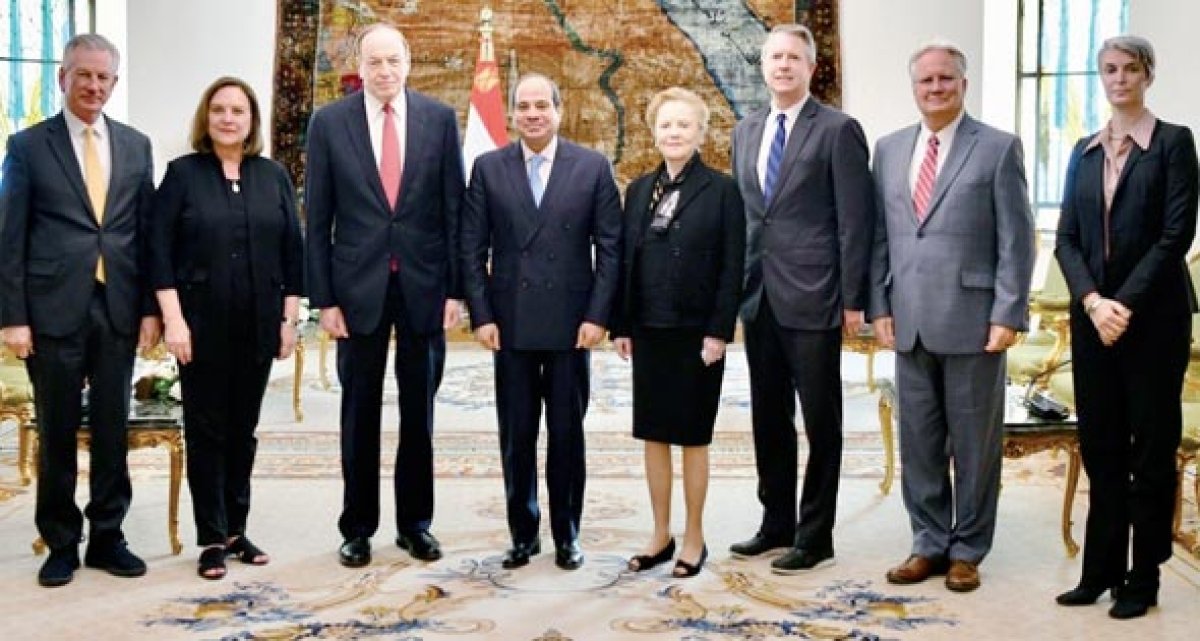 الرئيس: تعزيز العلاقات مع الولايات المتحدة فى إطار الاحترام المتبادل والمصلحة المشتركة