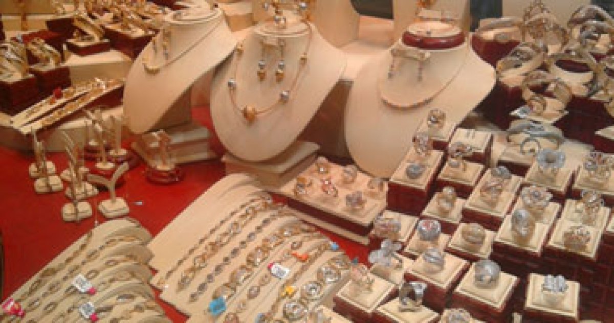 بدائل الثانوية العامة.. 10 معلومات عن مدرسة إيجيبت جولد لصناعة المجوهرات