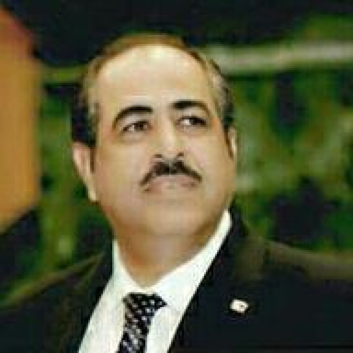                                        الدكتور حازم قشوع يكتب : مع مصر فى مصابها الجلل