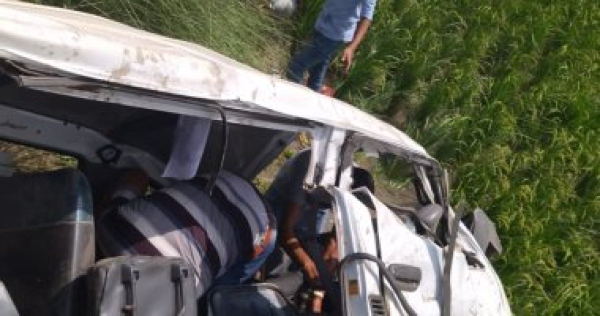 الصور الأولى لحادث تصادم قطار بميكروباص ومصرع 3 وإصابة 9 بالشرقية