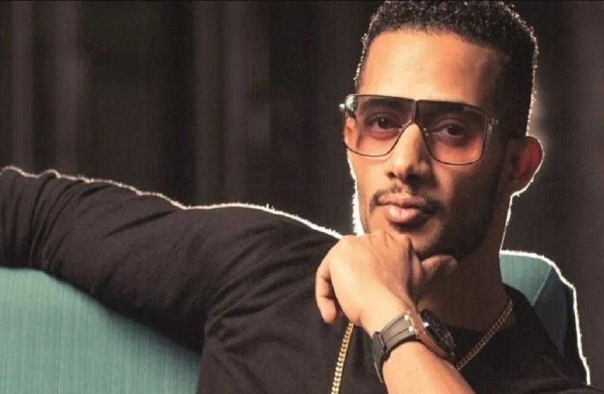 محمد رمضان يُشارك جمهوره لقطات من تكريمه في دبي