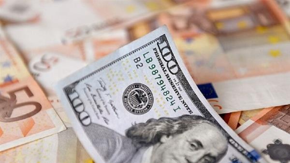 سعر الدولار اليوم مع بداية التعاملات الأسبوعية