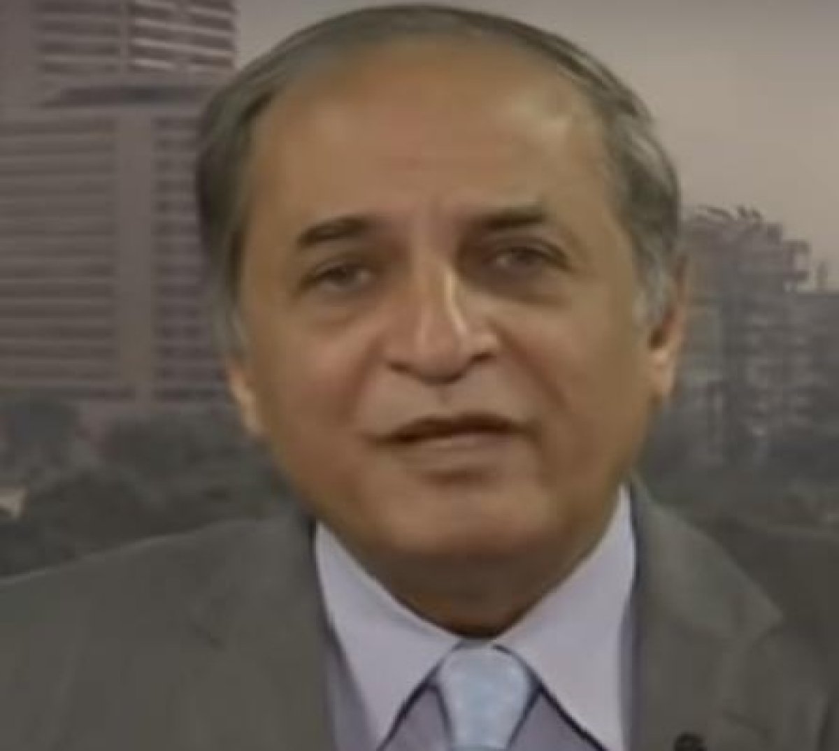 المستشار الاعلامى لأنباء الدول العربية  ينعي الخبير الإقتصادي حسني الخولي 