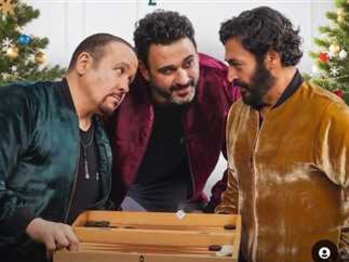 بعد «السهر والانبساط».. أكرم حسني وحميد الشاعري وهشام عباس في «سهرة غنائية» (فيديو)