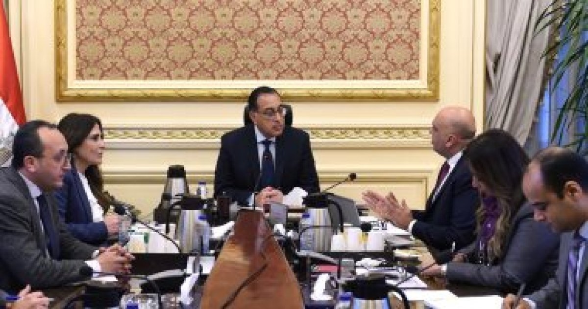 جهاز المشروعات: 400 مليون جنيه لتحويل أكثر من 51 ألف سيارة للعمل بالغاز