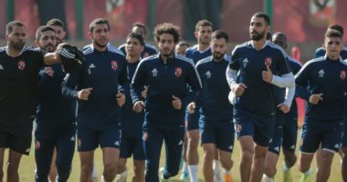 الأهلي يتوجه إلى ملعب ابن بطوطة استعدادا لمباراته ضد أوكلاند سيتى
