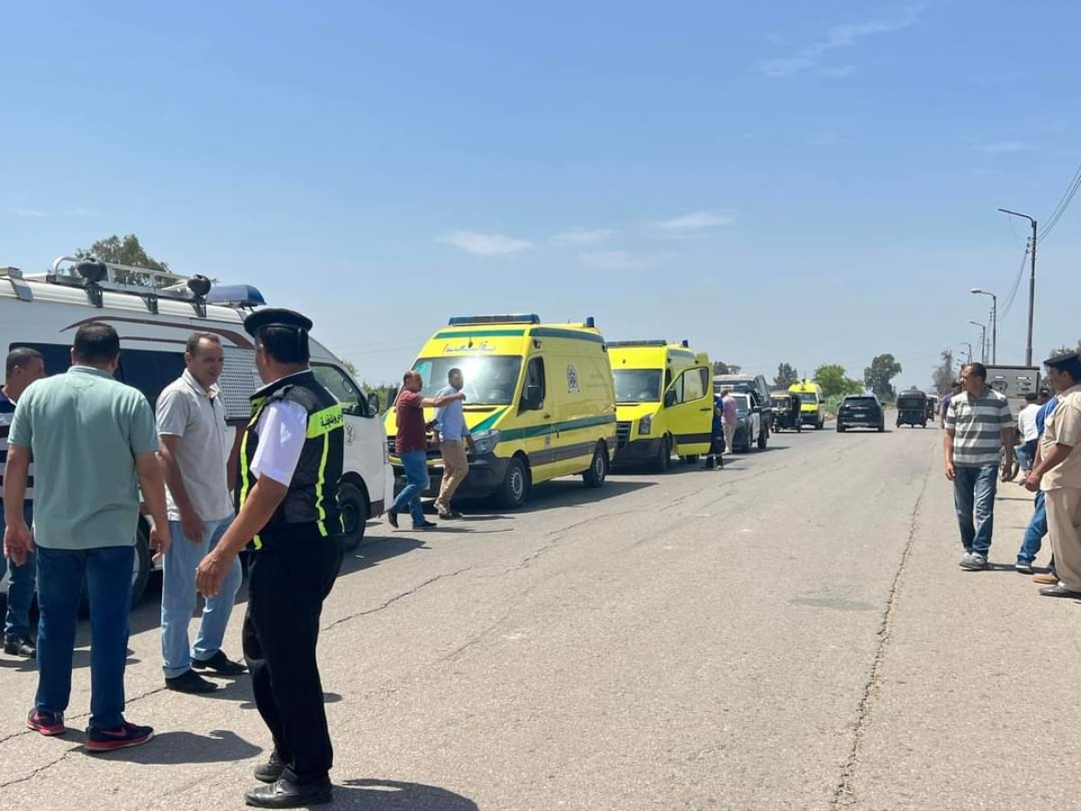 مصرع شاب بسيارته داخل ترعة على طريق المنصورة اجا