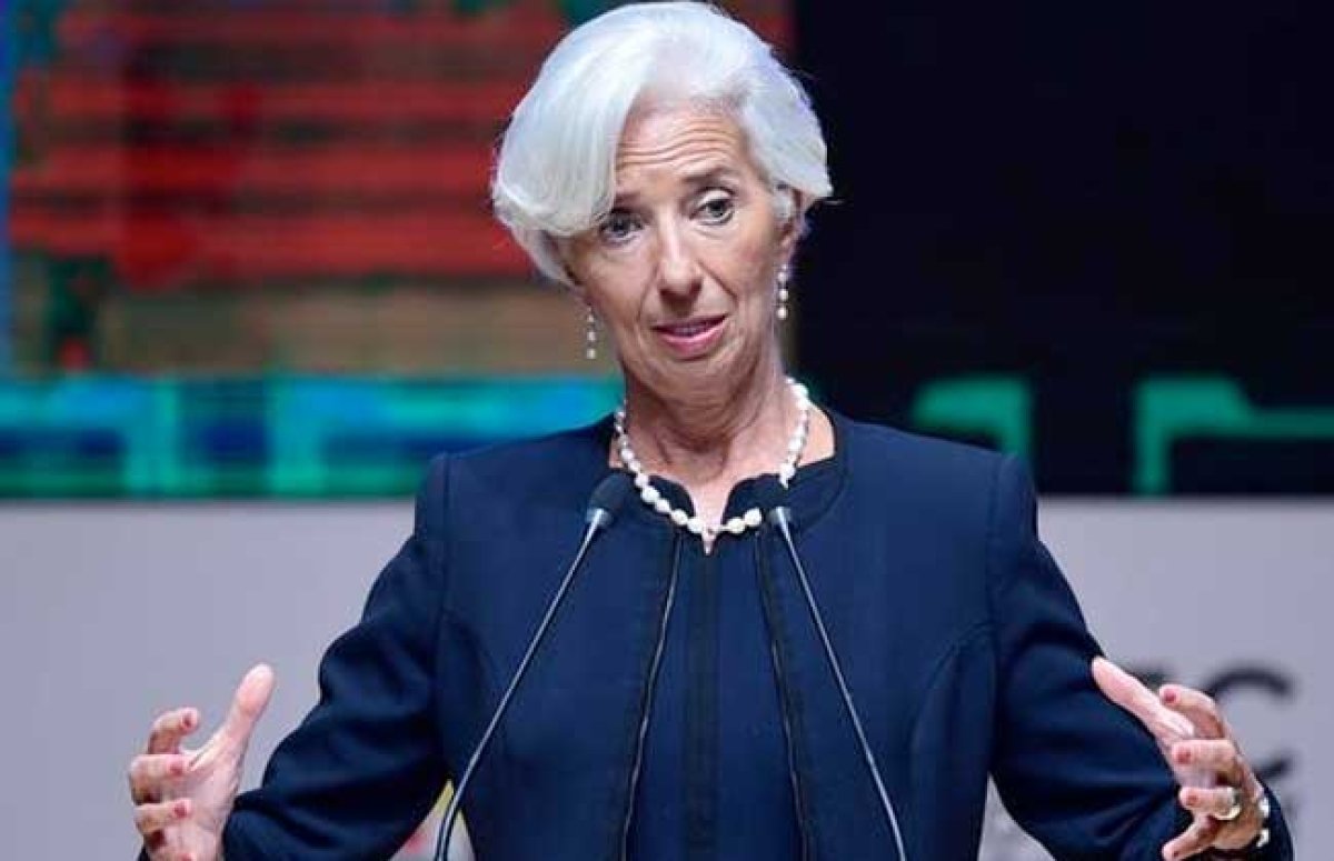 رئيسة البنك المركزي الأوروبي تؤكد استمرار زيادة أسعار الفائدة لكبح التضخم