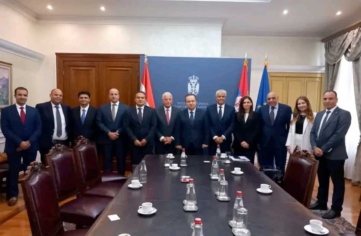 محافظ جنوب سيناء يبدأ زيارة عمل في صربيا لتعزيز التعاون الثنائي على المستويين المحلي والسياحي