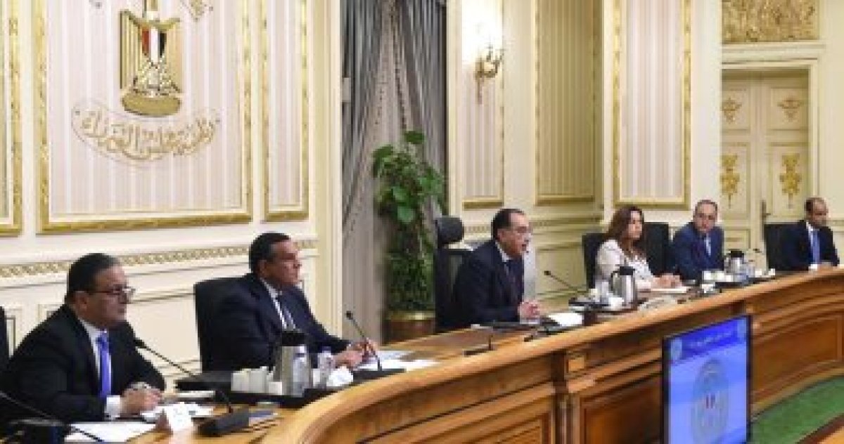 رئيس الوزراء يوجه بمنع أى تعديات على الأراضى الزراعية أو المبانى خلال العيد