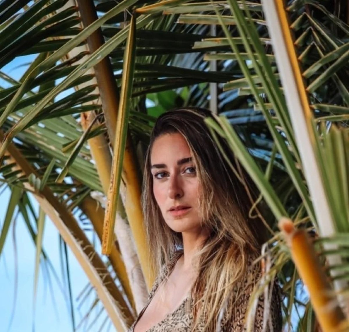 الفنانة أمينة خليل تثير الجدل من المالديف