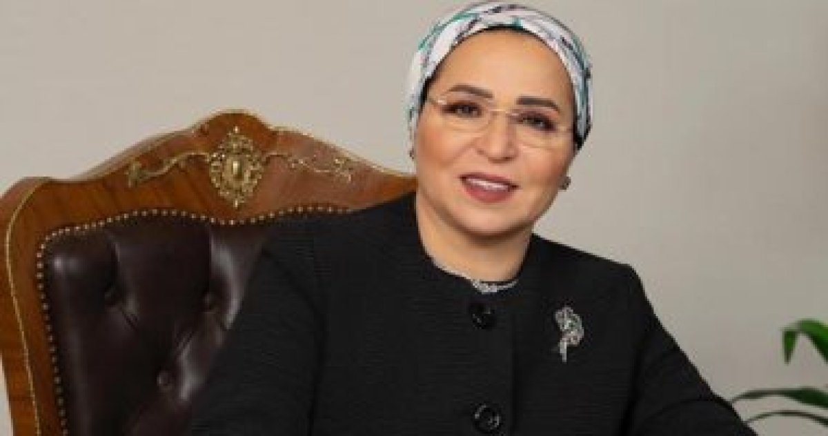 السيدة انتصار السيسى تهنئ الشعب المصرى والأمة الإسلامية بحلول عيد الأضحى المبارك