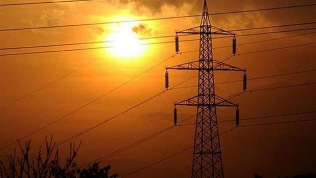 من المتوقع خلال يومين أو 3 أيام بحد أقصى ستنتهي أزمة انقطاعات الكهرباء