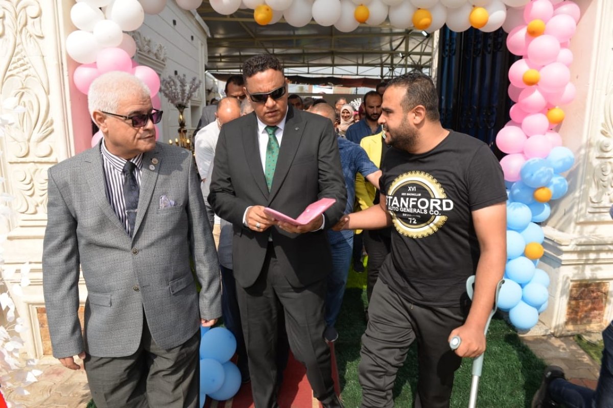  كتب محمد عمار/محافظ الدقهلية يفتتح حمام سباحة وملعب مركز شباب دماص ومدرسة للغات بميت غمر