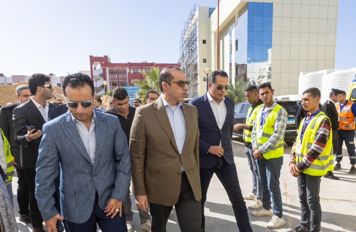 رافقت أكبر قافلة إغاثة لغزة.. جولات تفقدية لحملة المرشح الرئاسي عبدالفتاح السيسي في العريش