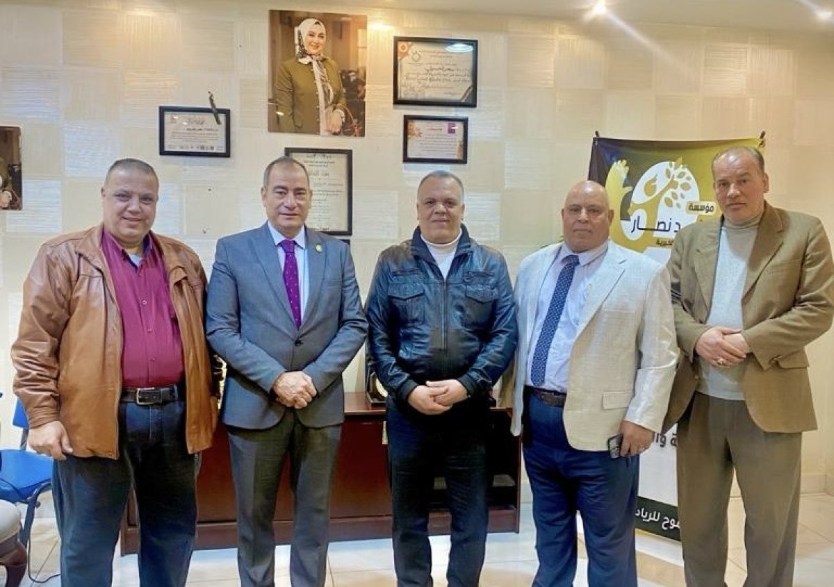 عدسة  انباء الدول العربية من داخل مقر مكتب النائب مجاهد نصار