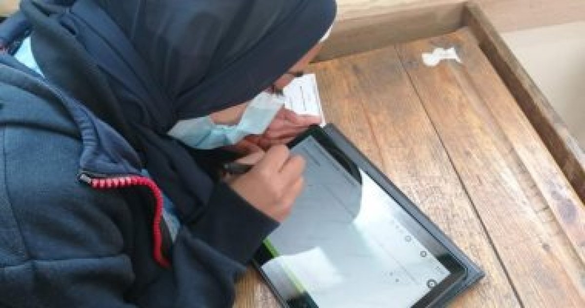 وزارة التعليم: 105 جنيهات تأمين التابلت تسدد بالرقم القومى للطالب
